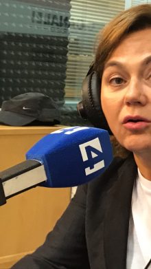 La Dra Caballero, entrevistada en Canal 4 Radio para hablar del lipolaser